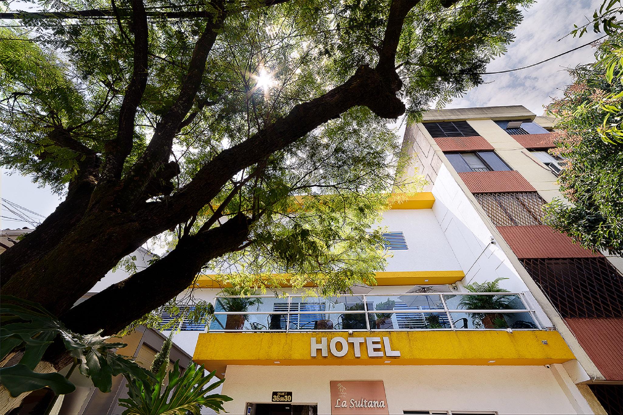 Hotel La Sultana Cali Bagian luar foto